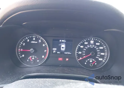 2021 Kia Forte Gt-Line z USA, uszkodzony, nr VIN 3KPF34AD4ME291397